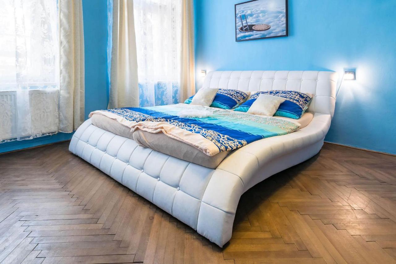 Exclusive Whirlpool Apartment Prague